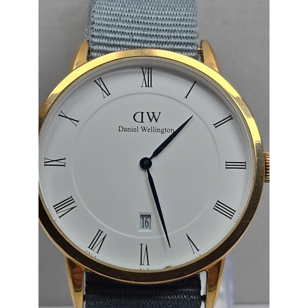 Daniel Wellington Dapper B38R1 Rose Gold 38mm White Roman Date Watch New Battery
